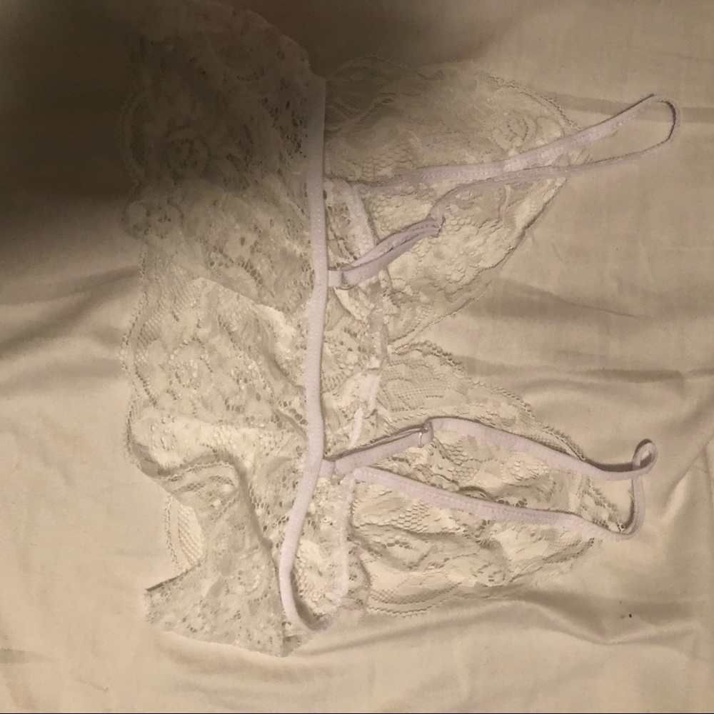 NEW White Lace Bralette - Picture 3 of 3